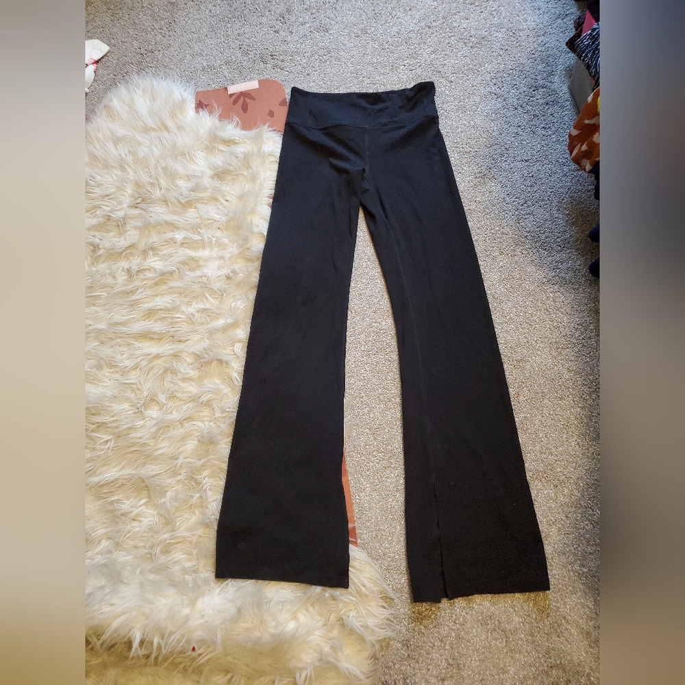 Athleta Black Activewear Pants